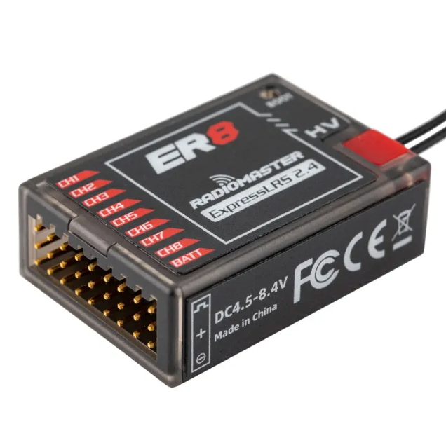 RadioMaster-ER8-ELRS-PWM-8CH-Receiver-2.png