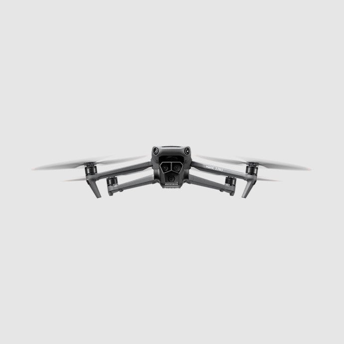 DJI-Mavic-3-Pro-Fly-More-Combo-with-DJI-RC-Remote.3.jpg